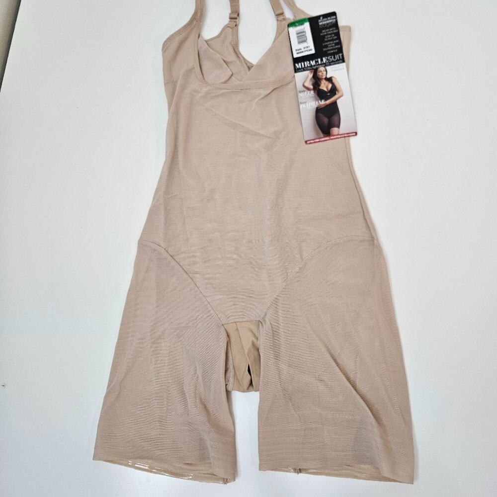 59. Miraclesuit Camisole. NWT